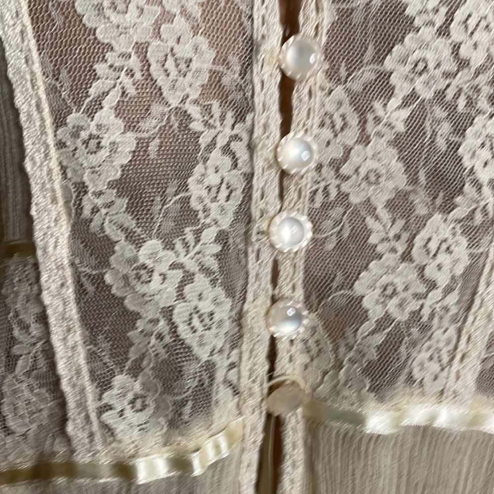 Free people sheer lace blouse large - Picture 4 of 6